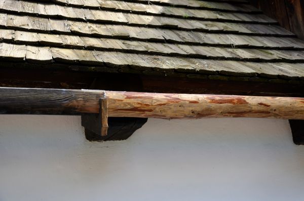 Cost of Wood Gutters Installation in Jonesboro